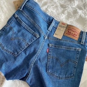 Levi’s